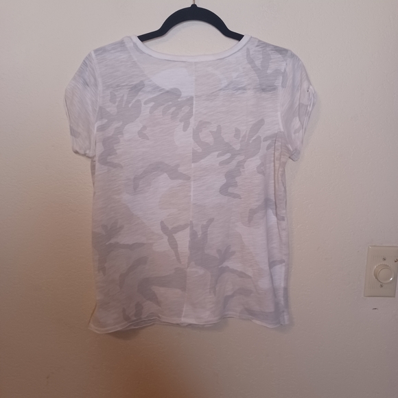 We The Free top. Size Med.  Gently loved. - Picture 3 of 3